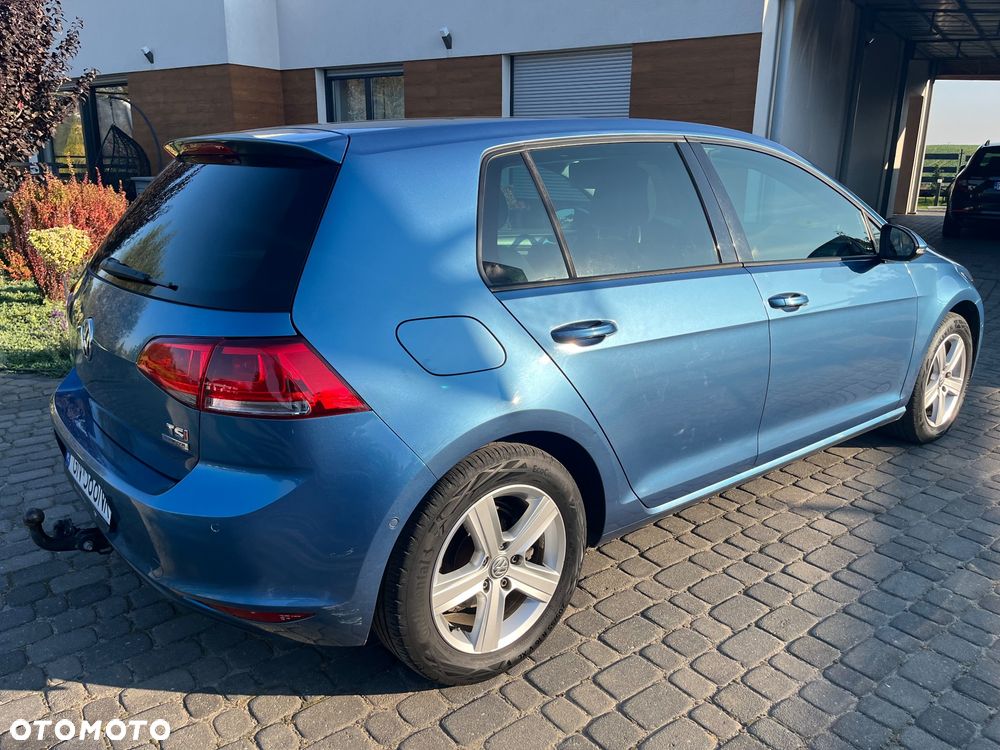 Volkswagen Golf - 9