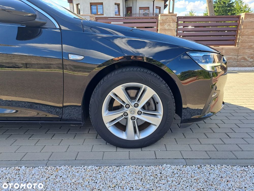 Opel Insignia - 17