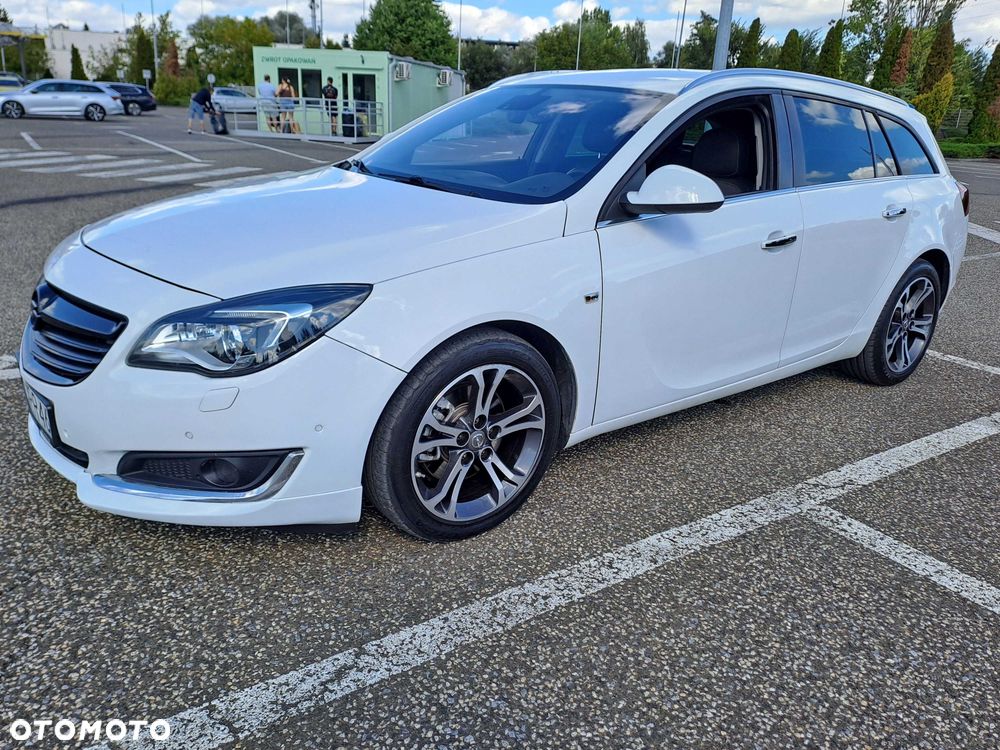 Opel Insignia - 1
