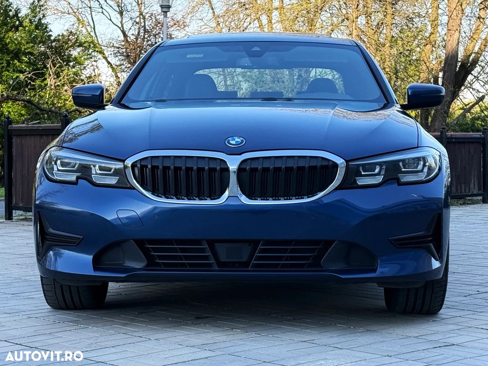 BMW Seria 3 320e Aut. Sport Line - 7