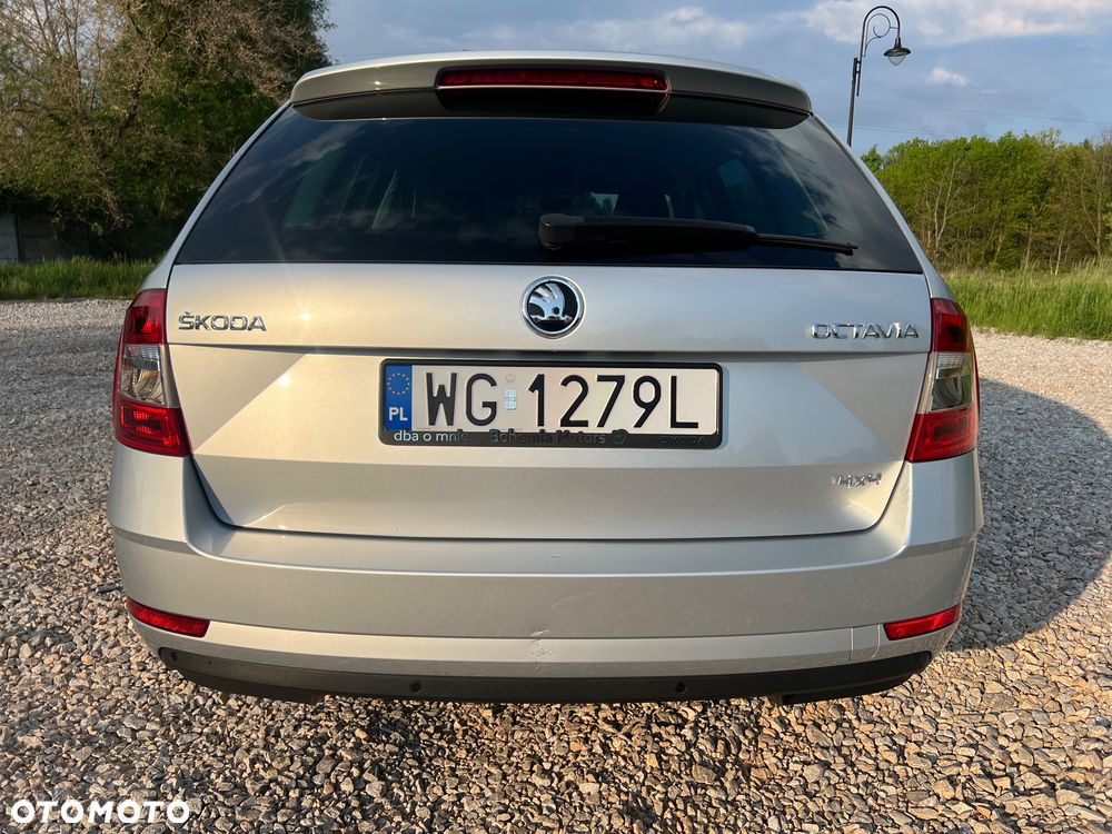 Skoda Octavia 2.0 TDI 4x4 Style DSG - 5