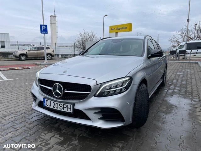 Mercedes-Benz C 300 e 9G-TRONIC AMG Line - 1
