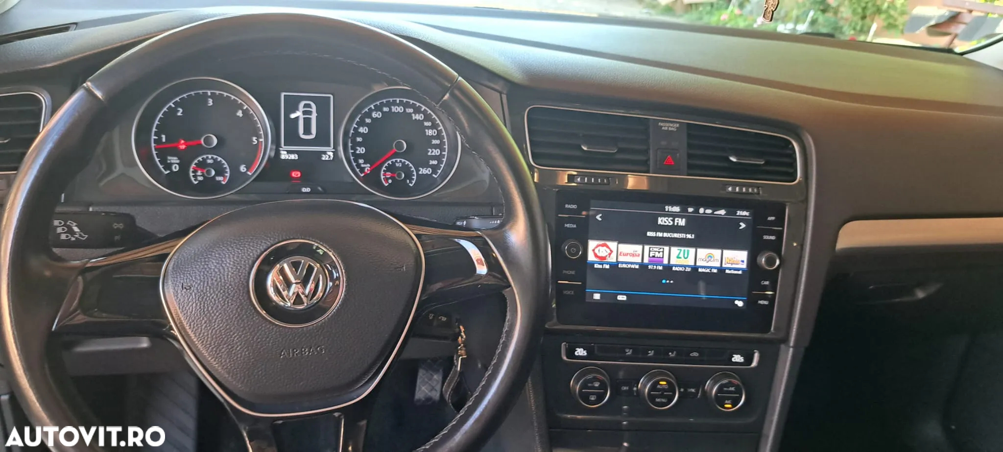 Volkswagen Golf 1.6 TDI Trendline - 10