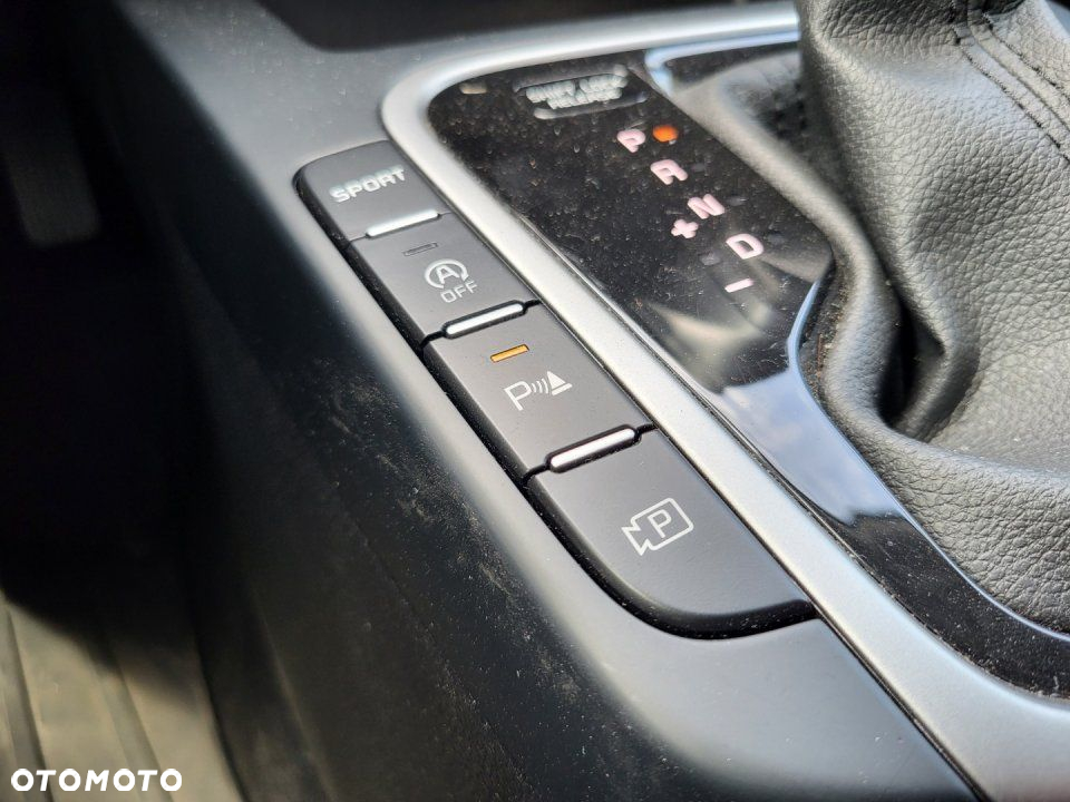 Kia Ceed - 14
