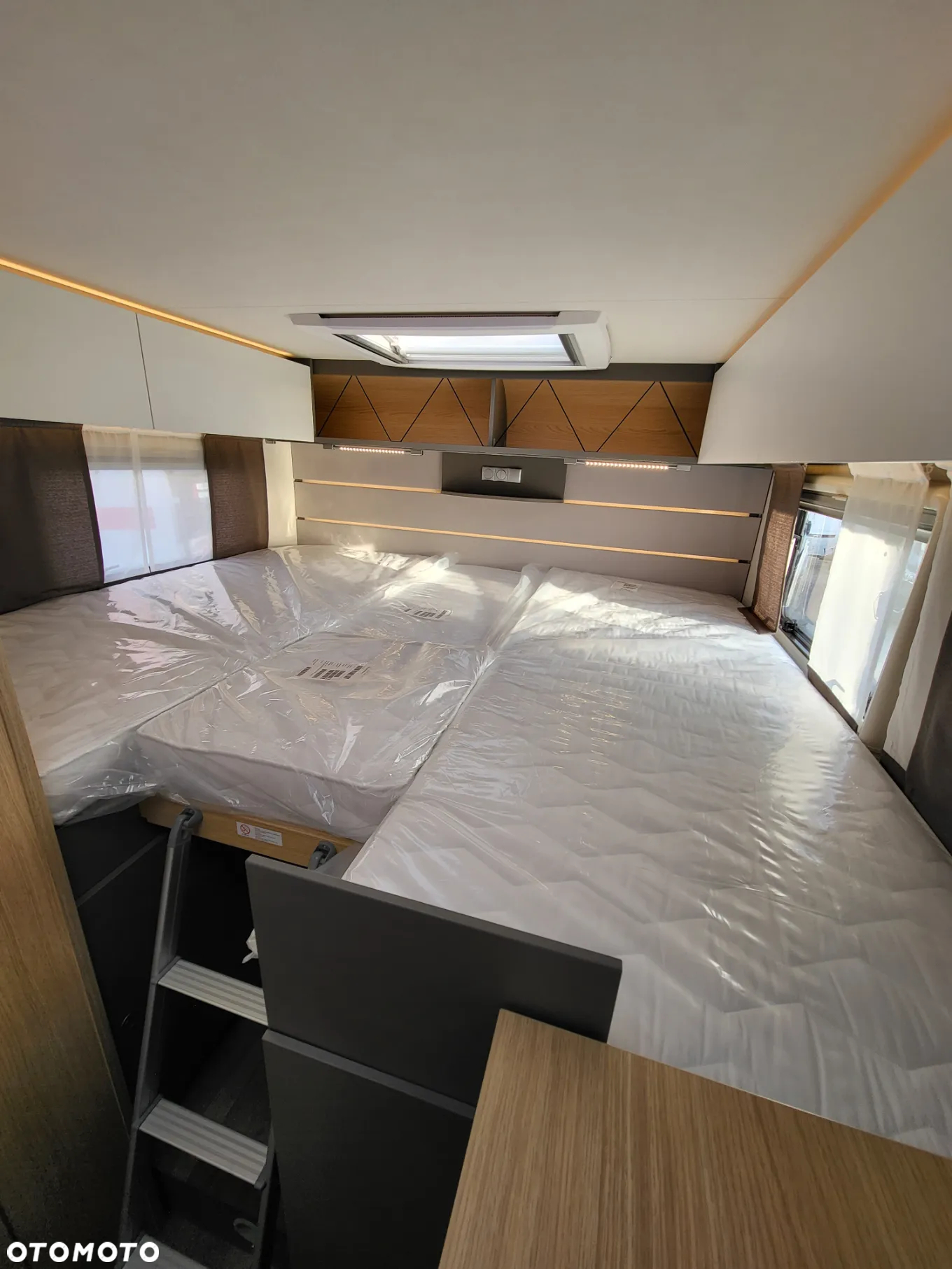 LMC Tourer Lift H664G / Ford Transit - 25