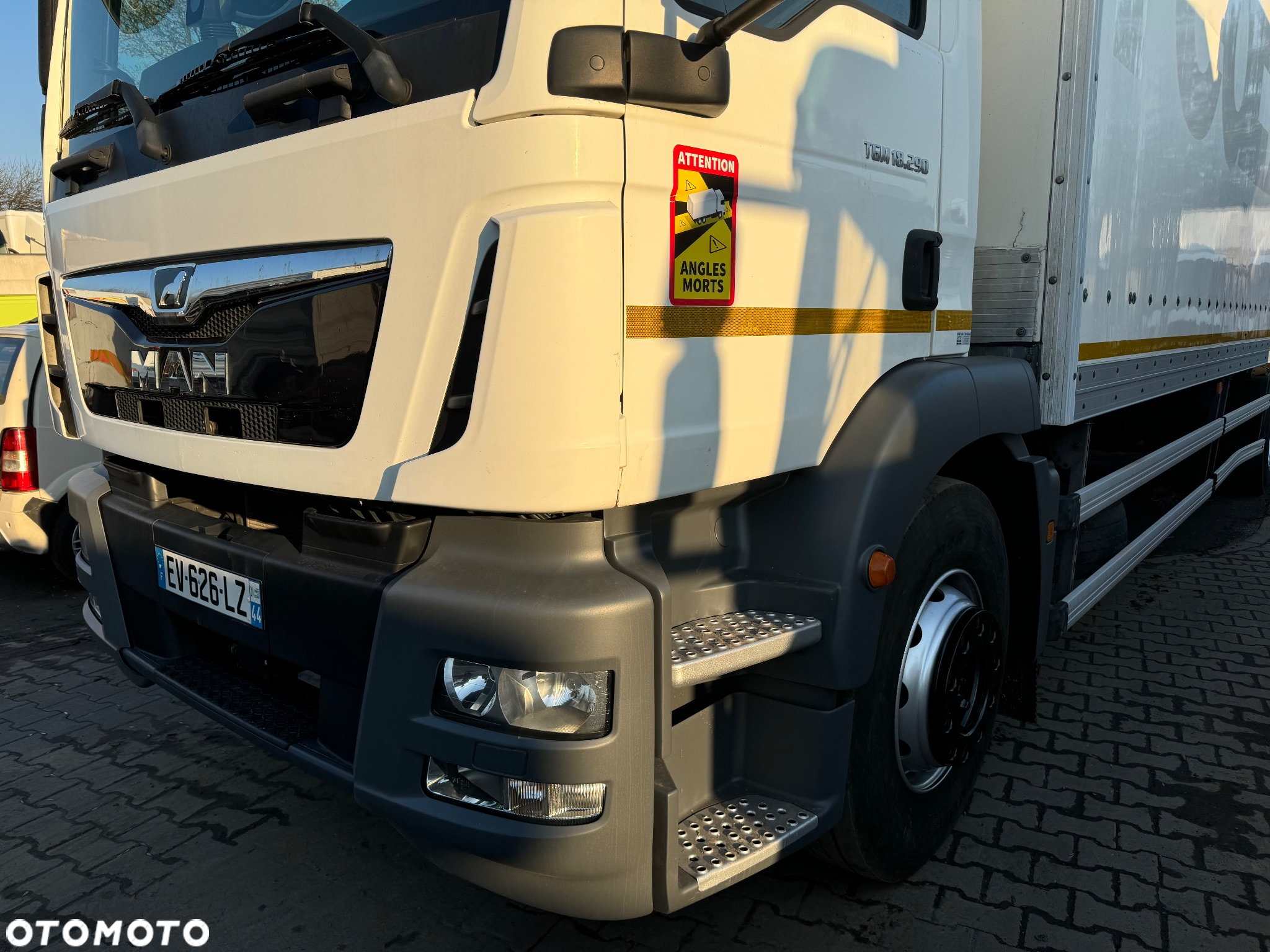 MAN TGM 18-290 Winda / KONTENER 9.40 - 11