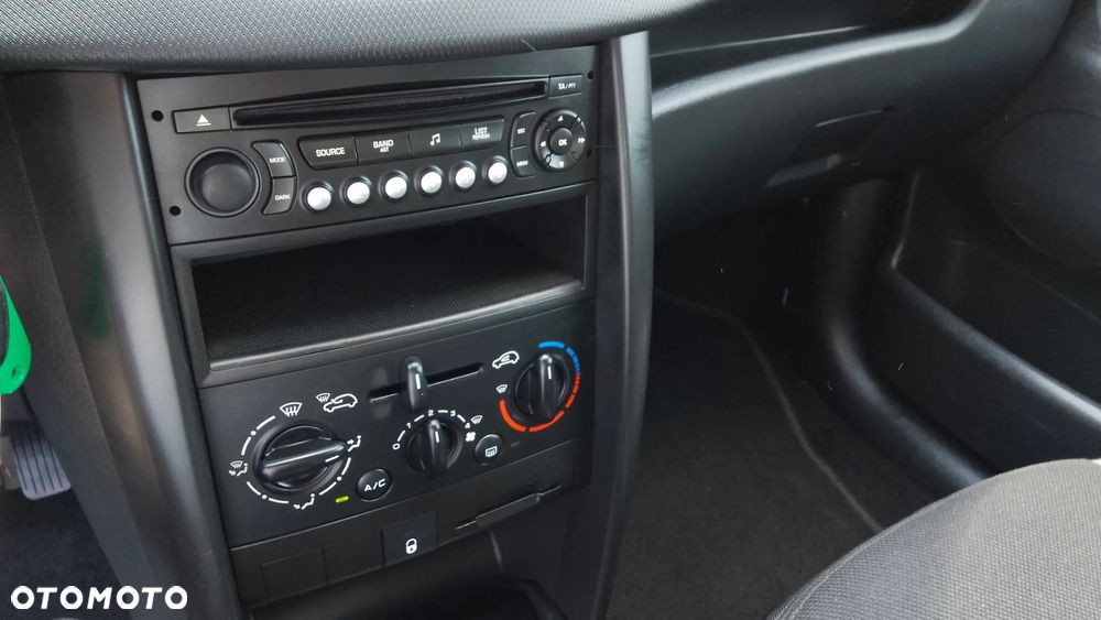 Peugeot 207 1.6 16V Sporty - 12