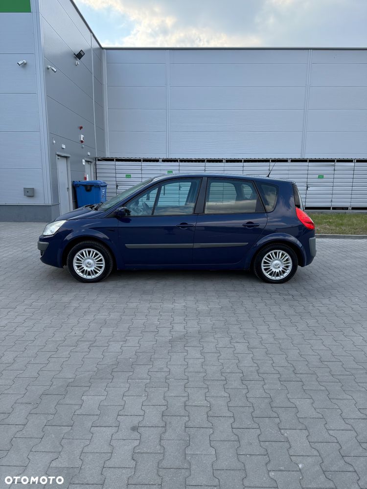 Renault Scenic 1.6 16V Authentique - 8