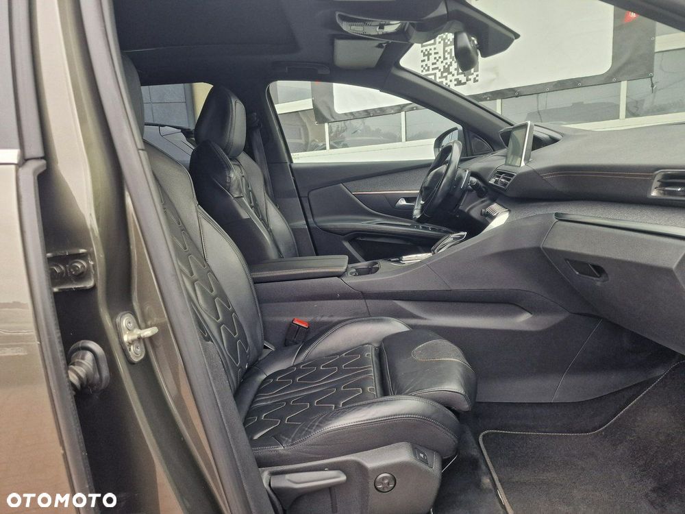 Peugeot 3008 THP 165 EAT6 Stop & Start Allure - 23