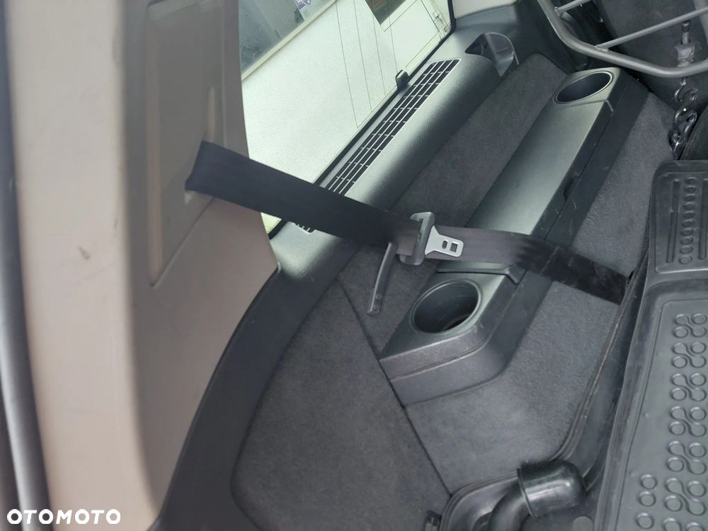 Volvo XC 90 - 32