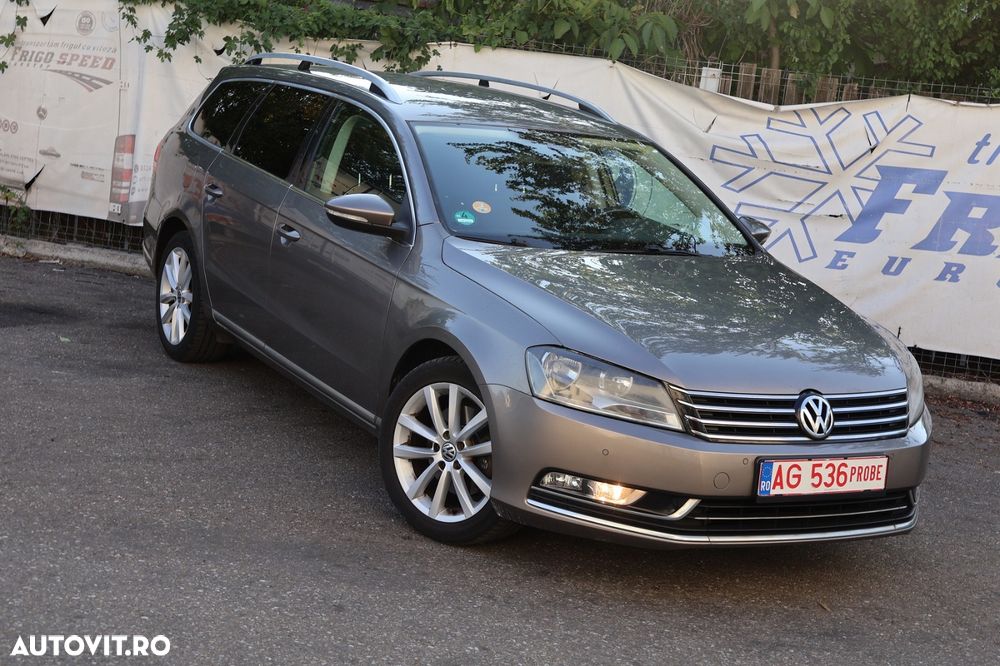 VOLKSWAGEN Passat