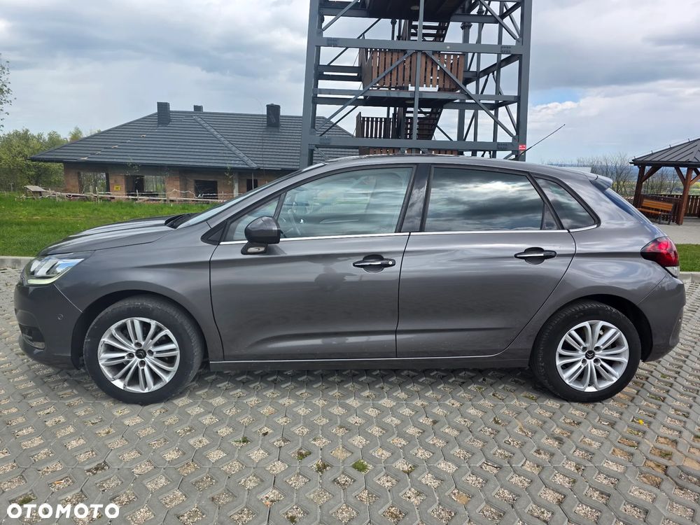 Citroën C4 e-HDi 115 ETG6 Exclusive - 15