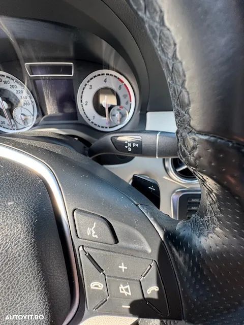 Mercedes-Benz A 200 CDI 4MATIC Aut. - 26