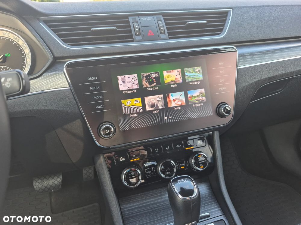 Skoda Superb 2.0 TSI DSG Style - 21