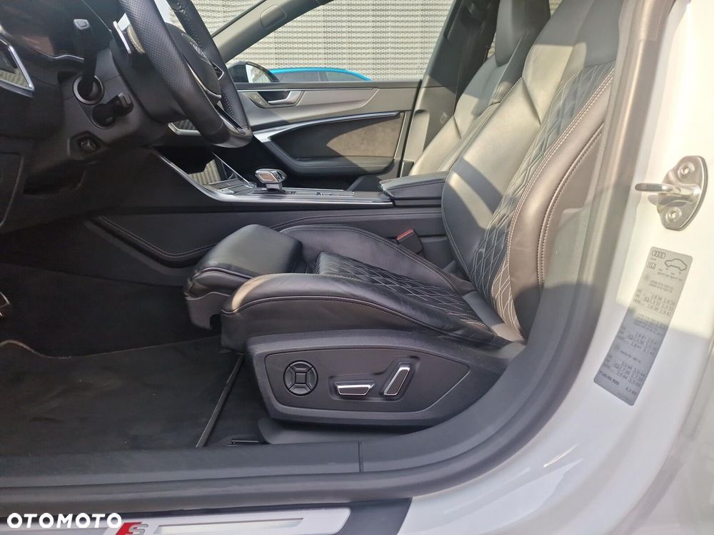 Audi A7 Sportback - 13