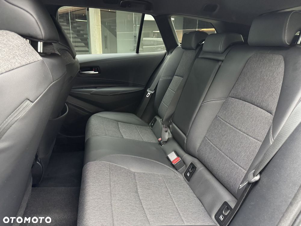 Toyota Corolla 2.0 Hybrid Comfort - 15