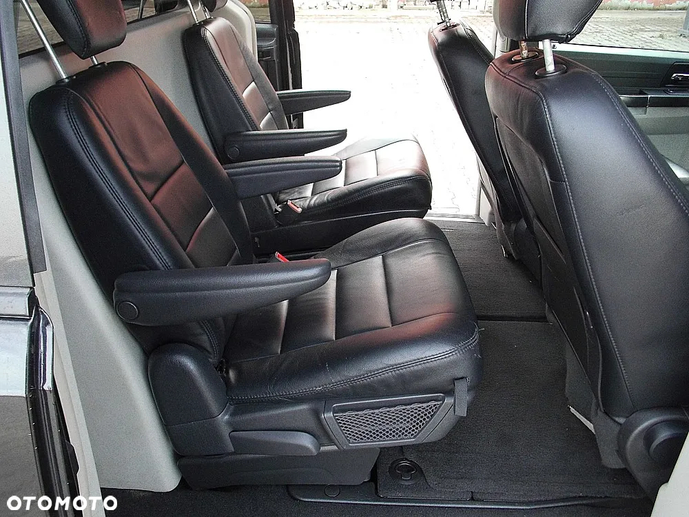 Chrysler Grand Voyager 2.8 CRD Limited - 16