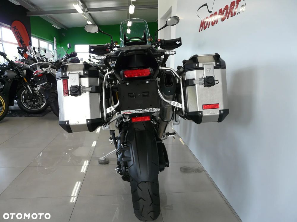 Triumph Tiger - 16