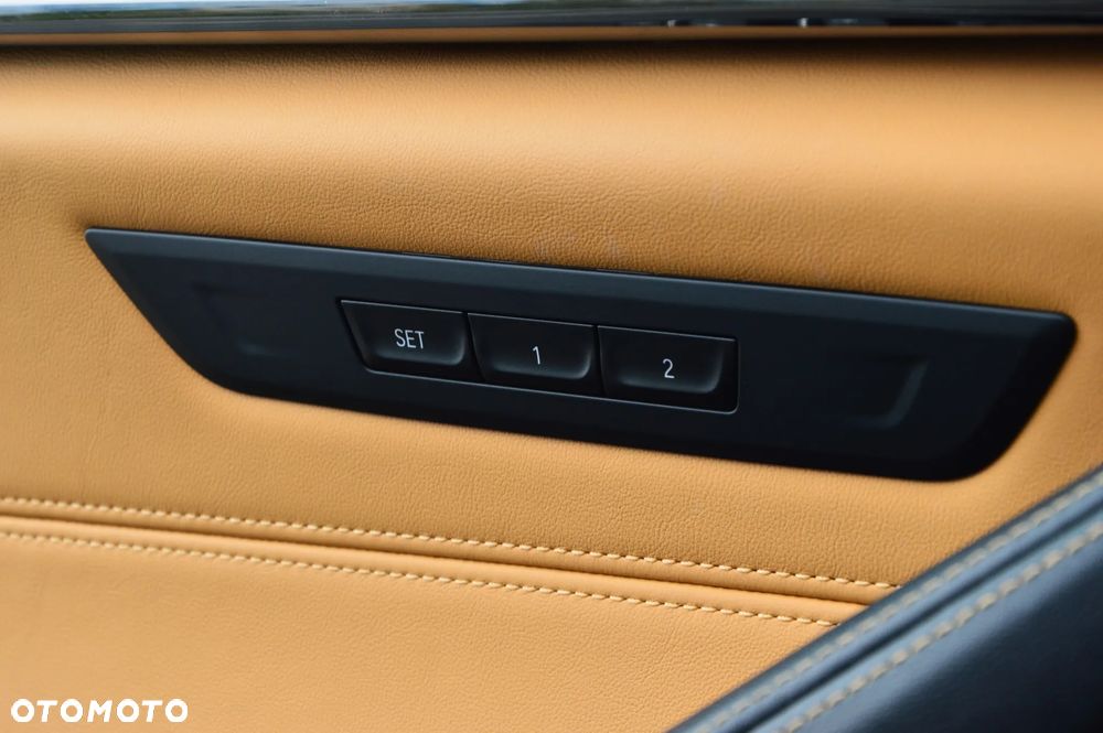BMW M5 Competition - 23
