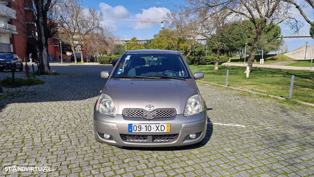 Toyota Yaris 1.0 Sol AC - 1
