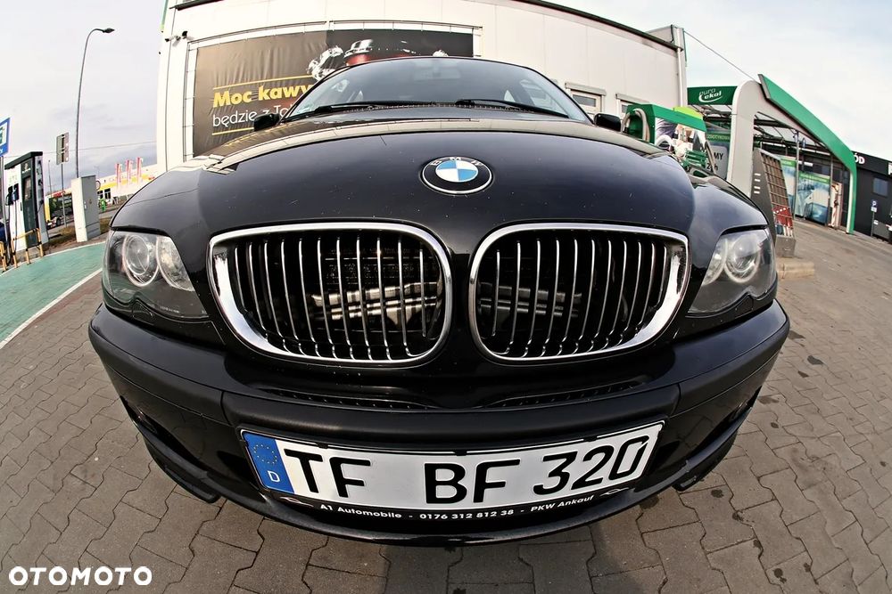 BMW Seria 3 320i - 12