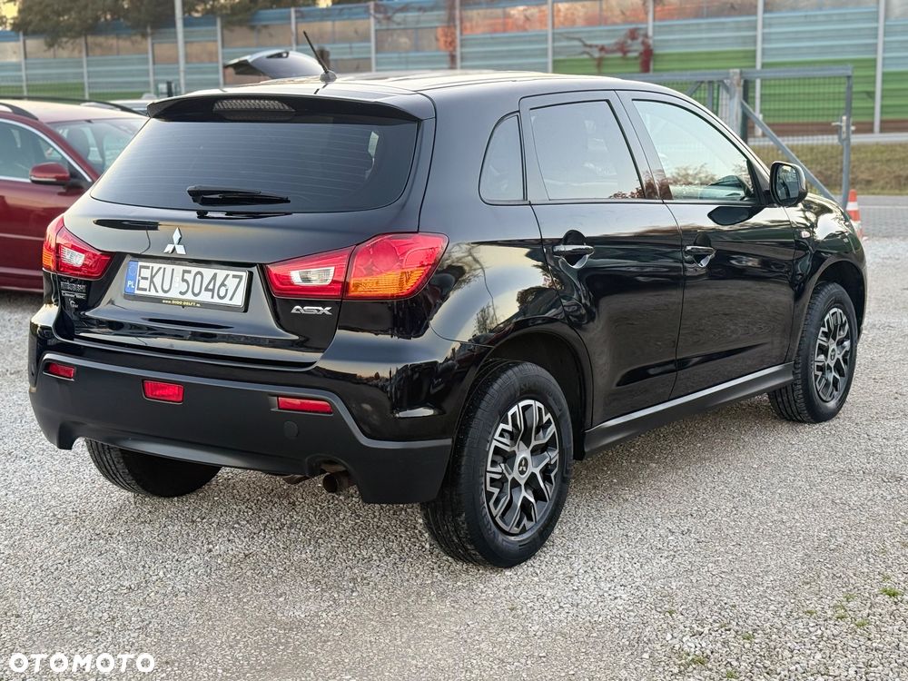 Mitsubishi ASX - 12