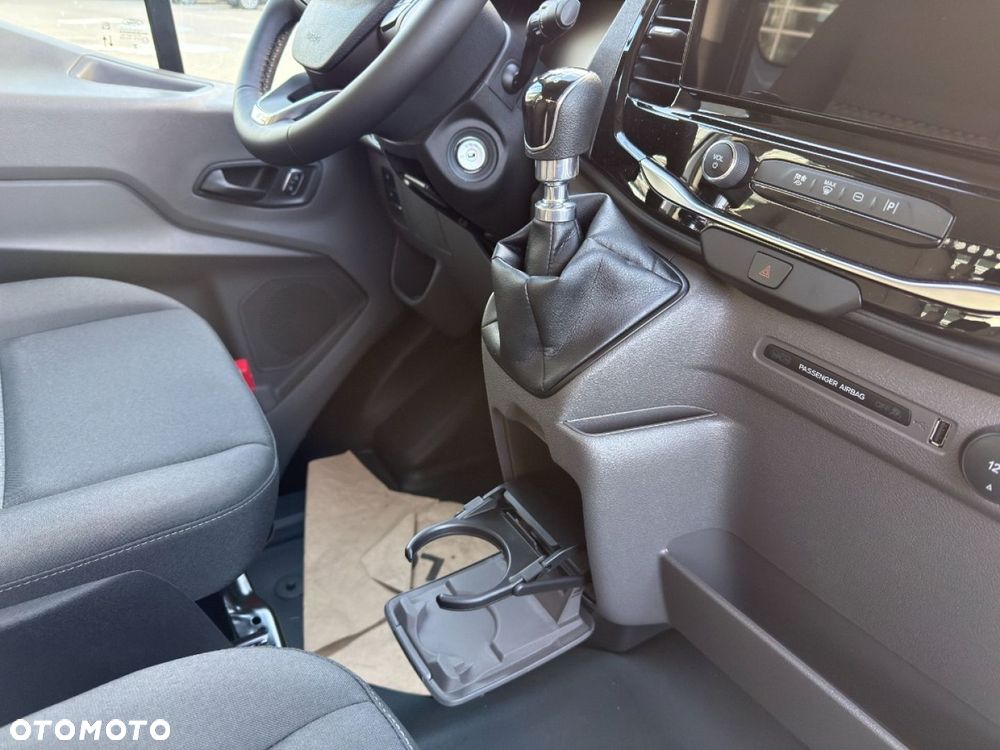 Ford Transit - 14