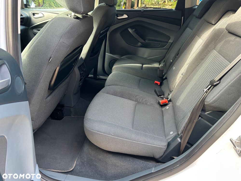 Ford C-MAX 2.0 TDCi Titanium - 23