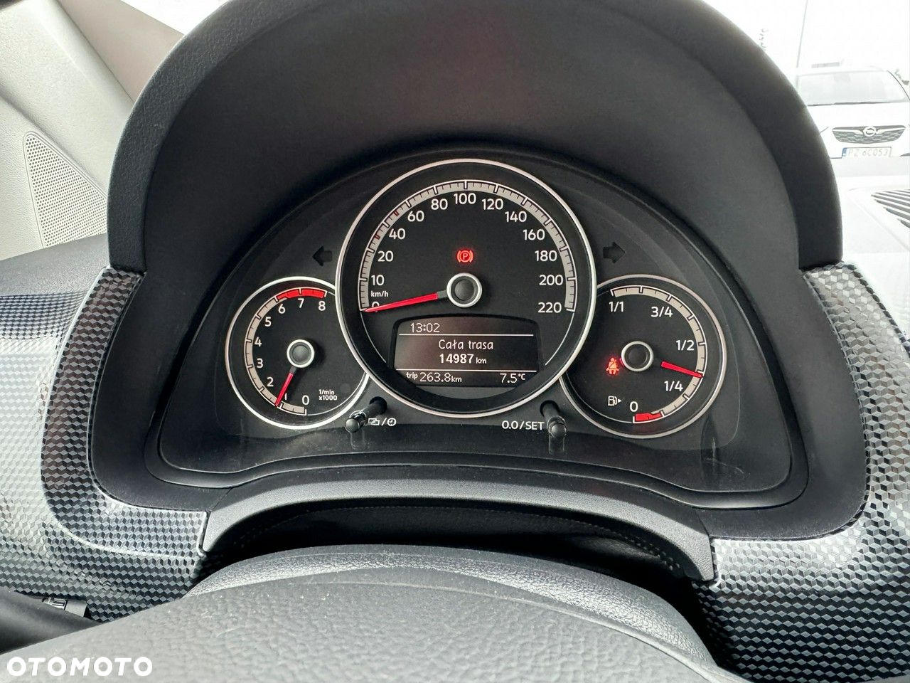 Volkswagen up! - 28