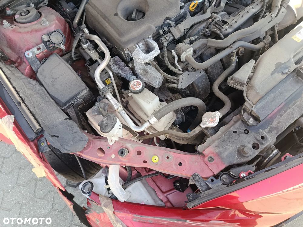 Toyota Camry 2.5 Hybrid Executive CVT - 17