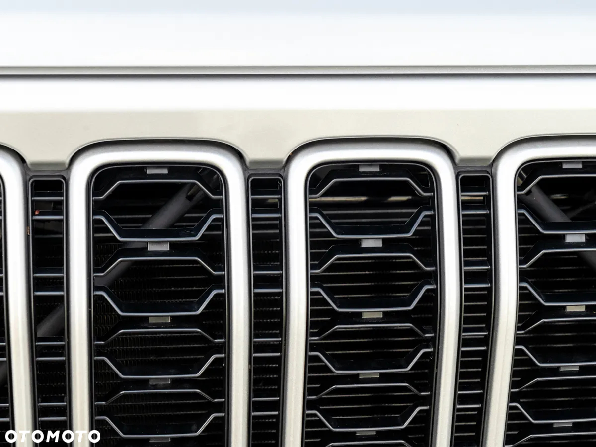 Jeep Wrangler Unlimited GME 2.0 Turbo Sahara - 5
