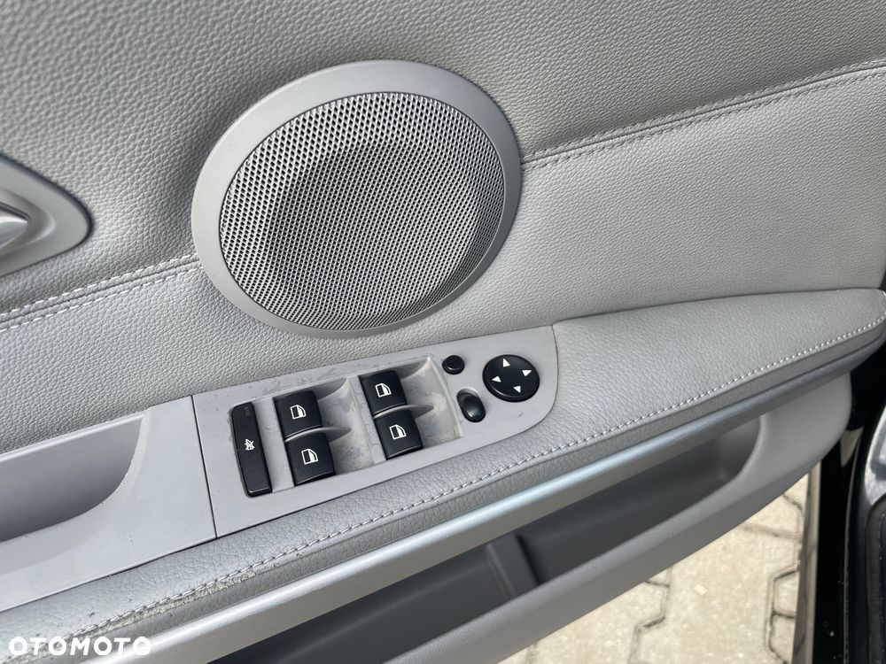 BMW Seria 3 - 26