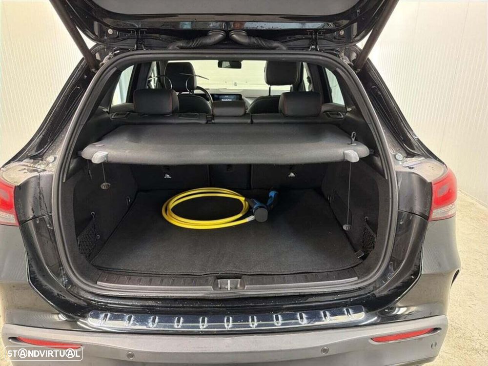 Mercedes-Benz EQA 250 - 8