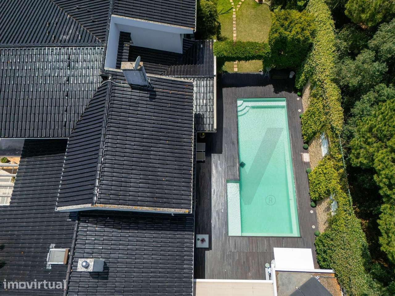 Modern Luxury Home Across Three Floors - Grande imagem: 2/60