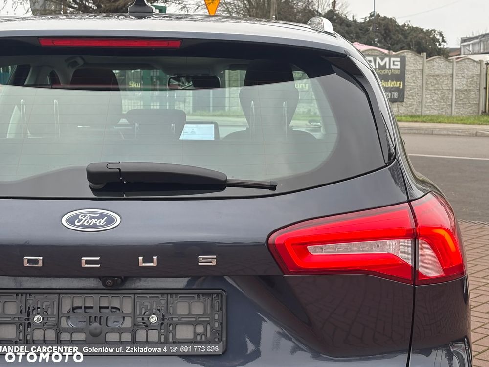 Ford Focus 1.5 EcoBoost Titanium - 10