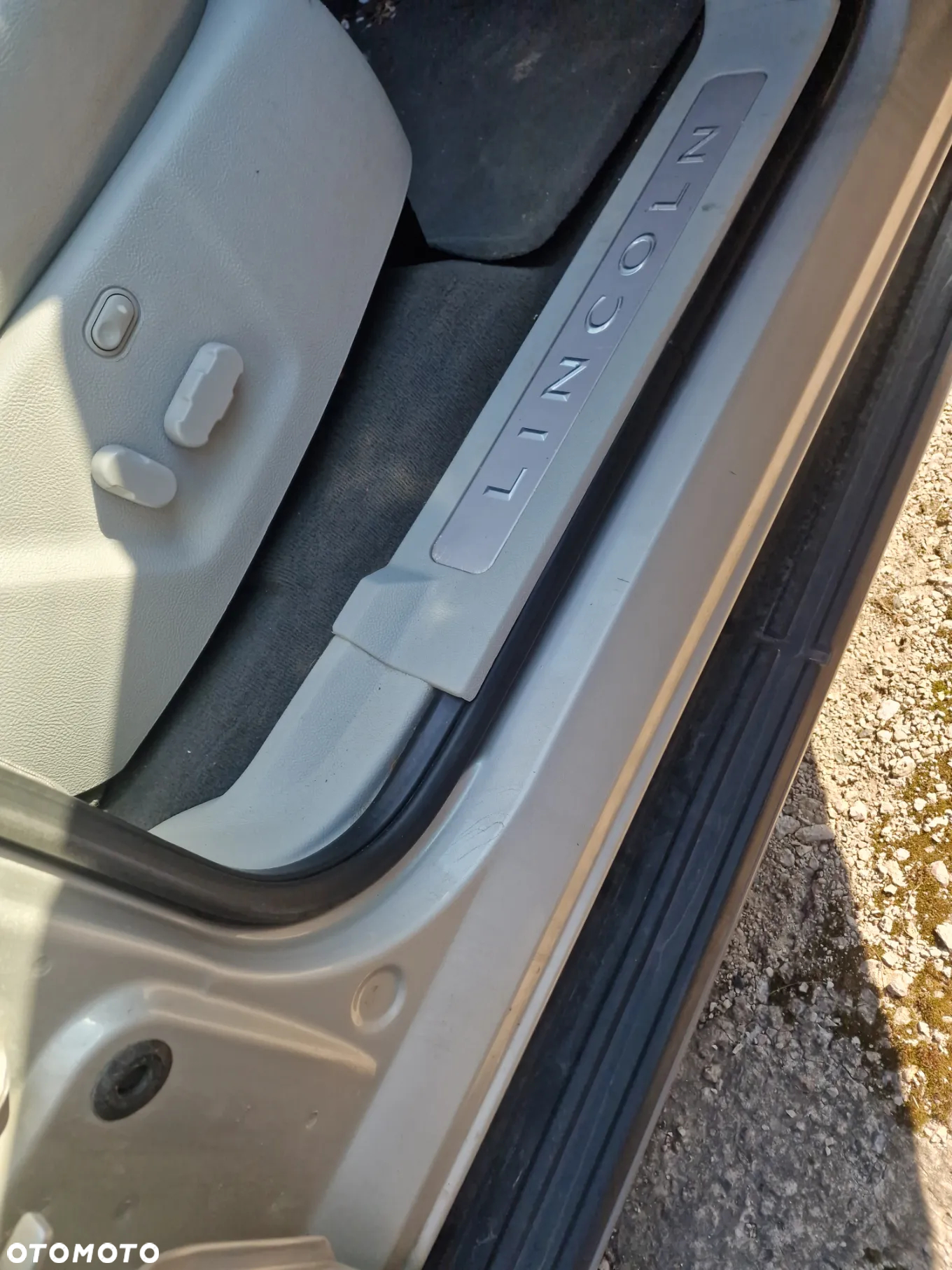 Lincoln Navigator - 18