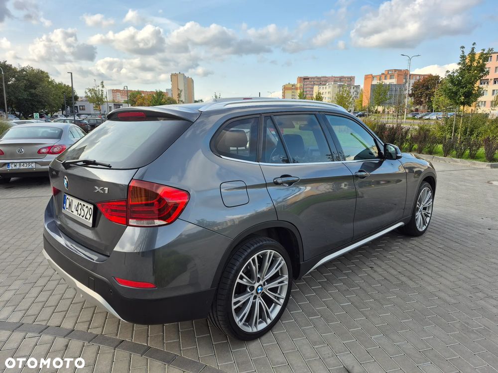BMW X1 sDrive20d EfficientDynamics Edition xLine - 12