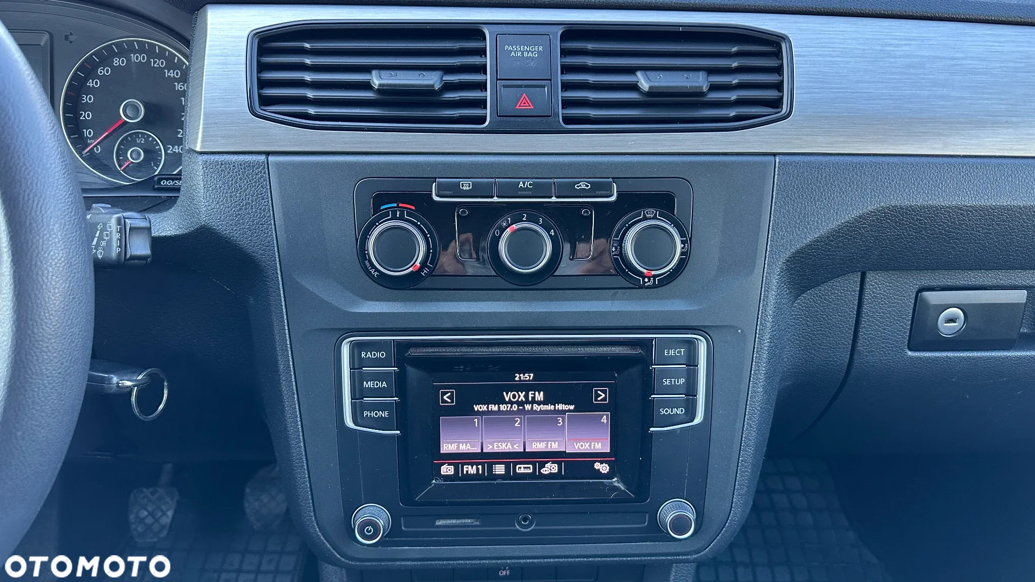 Volkswagen Caddy - 16