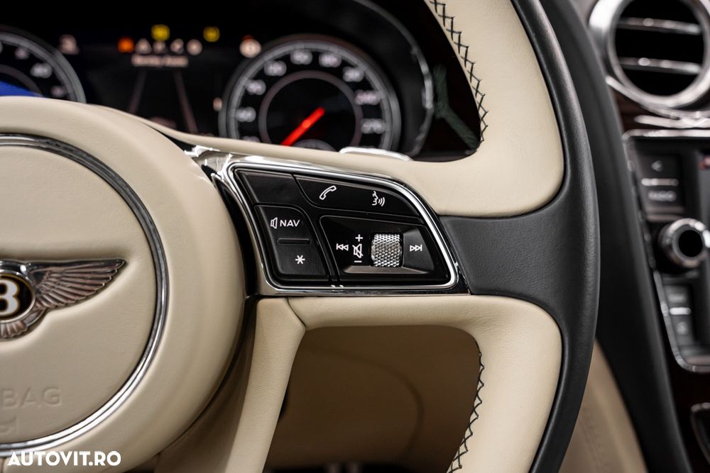 Bentley Bentayga Hybrid - 33