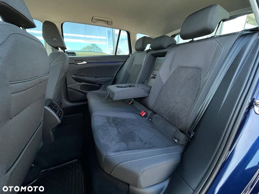 Volkswagen Golf Variant - 19