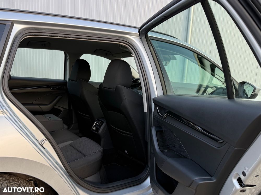 Skoda Octavia 2.0 TDI DSG Ambition - 17