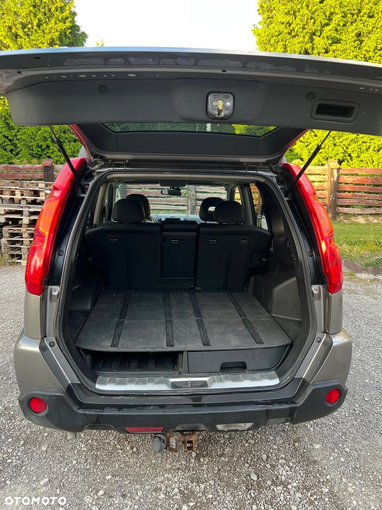 Nissan X-Trail 2.0 dCi SE - 17