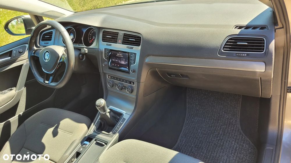 Volkswagen Golf 1.4 TSI Comfortline - 25