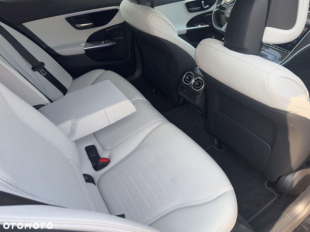 Mercedes-Benz Klasa C 220 d mHEV 4-Matic AMG - 21