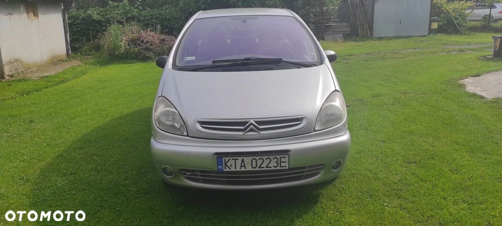 Citroën Xsara Picasso 1.8i Prestige - 1