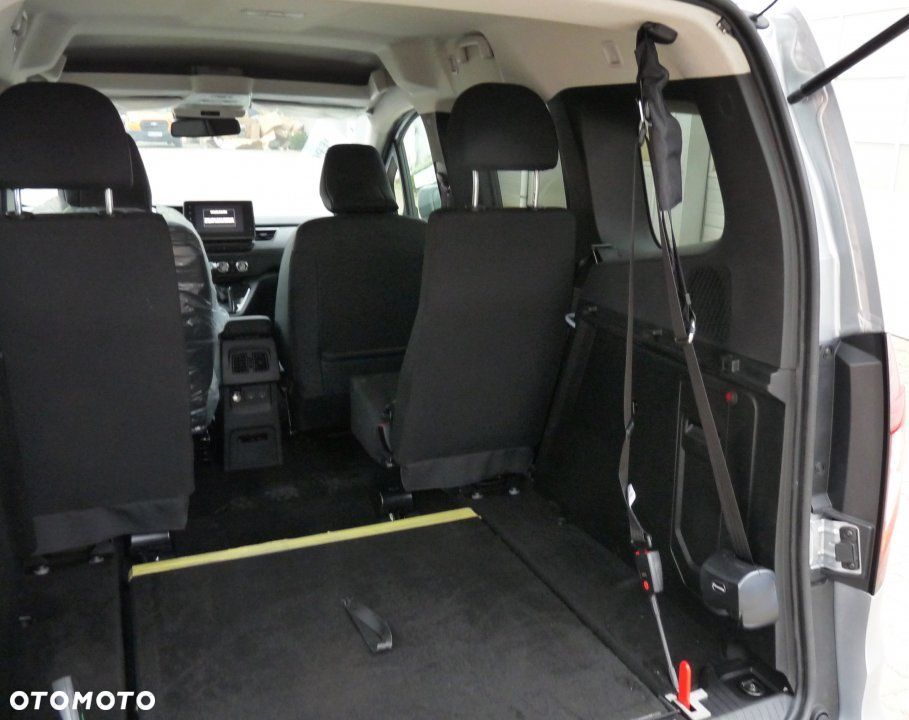 Nissan Townstar - 12