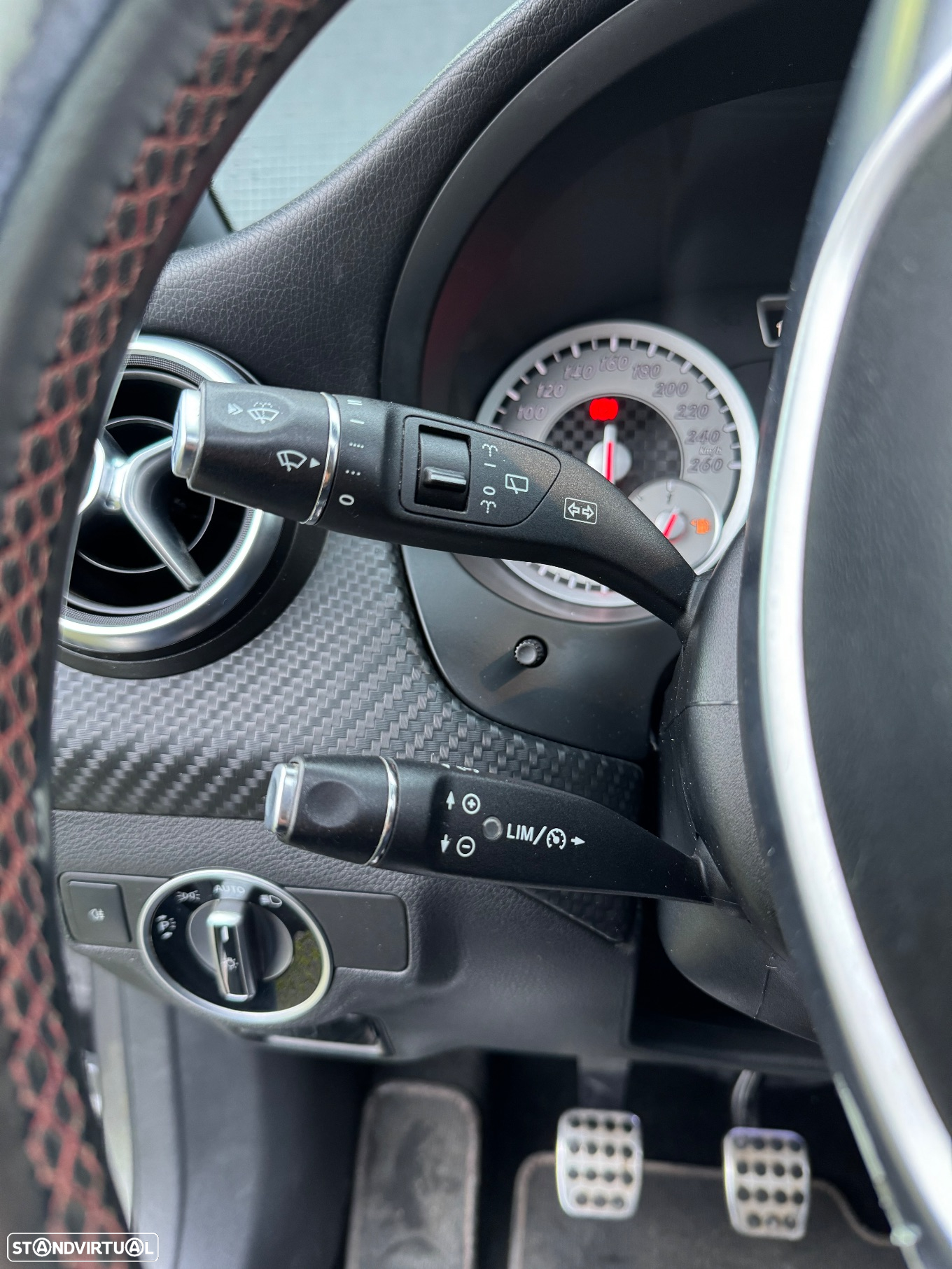 Mercedes-Benz A 180 CDI AMG Line - 8