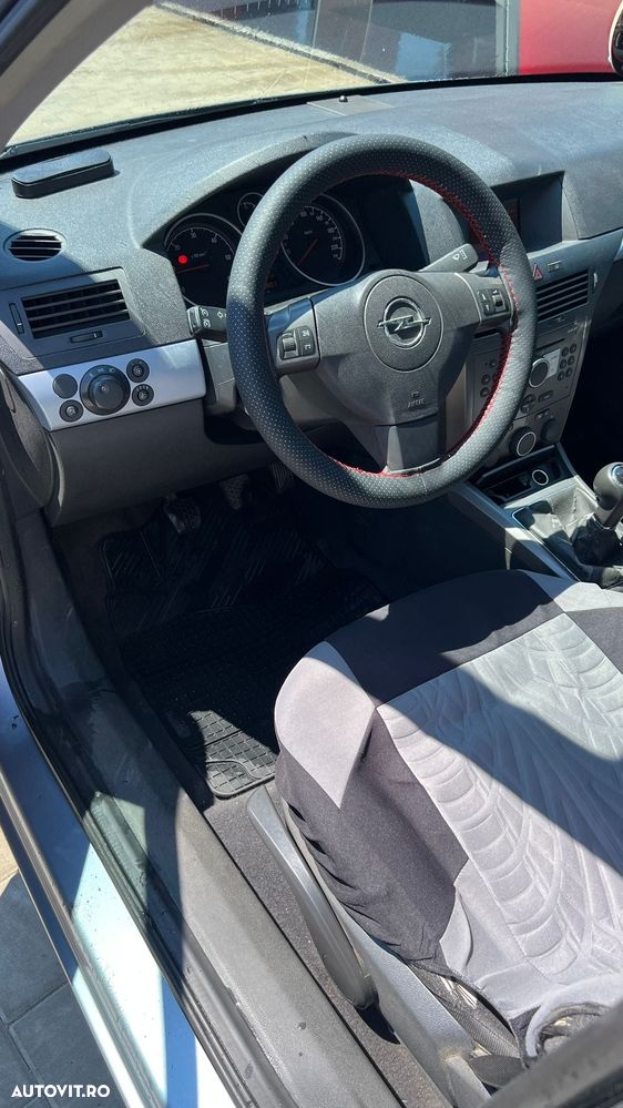 Opel Astra 1.9 CDTI Enjoy - 3