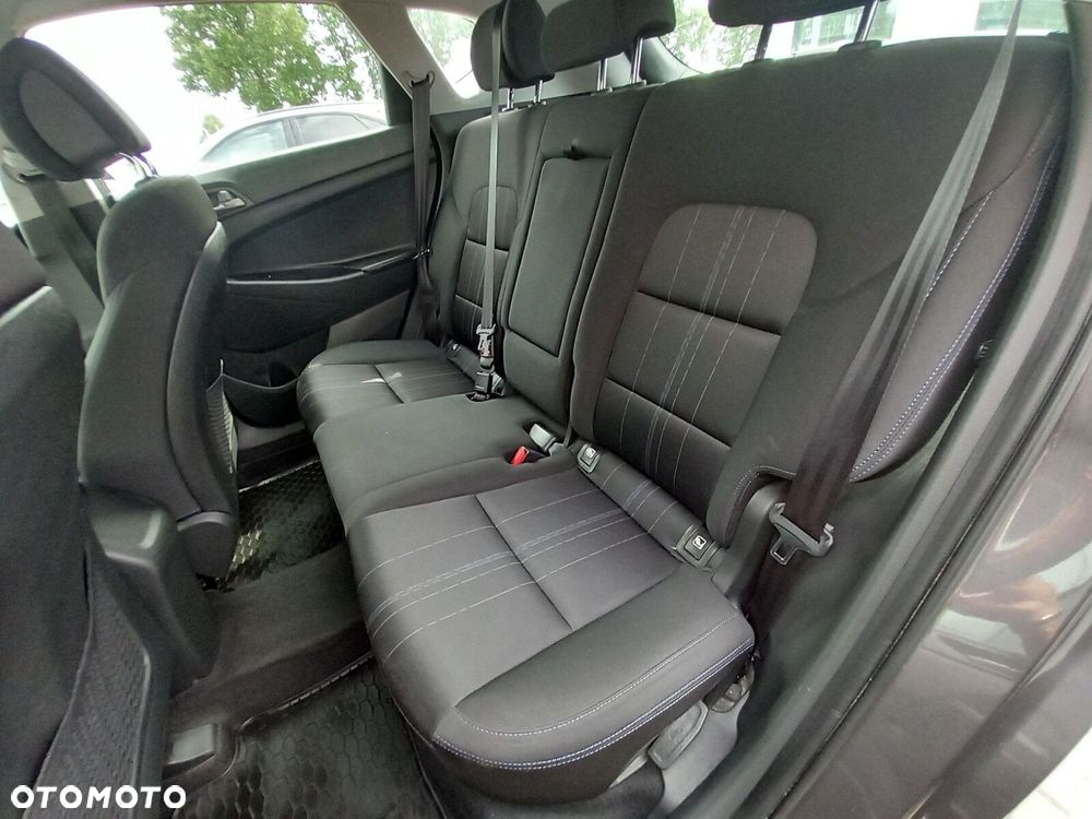 Hyundai Tucson 1.6 GDI BlueDrive Comfort 2WD - 14