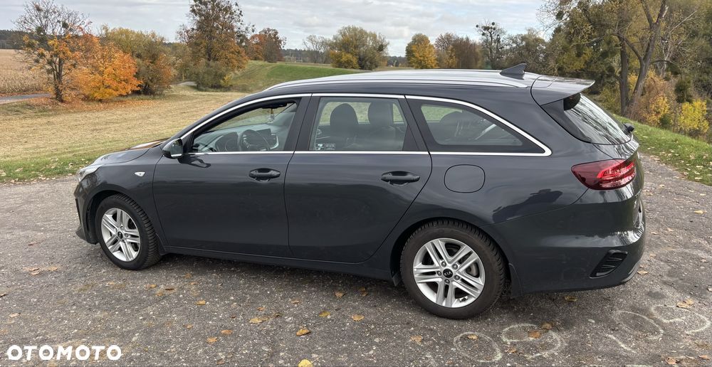 Kia Ceed - 12